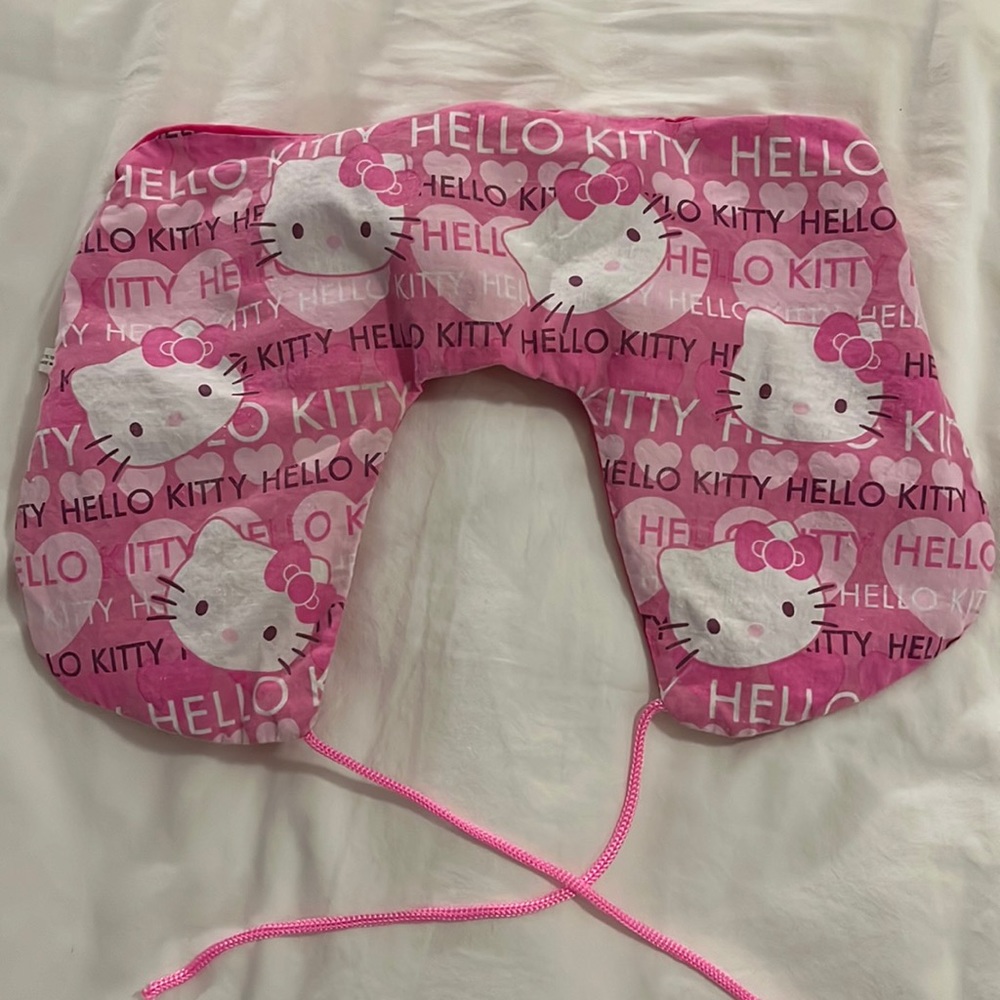 NWOT Hello kitty inflatable travel pillow
